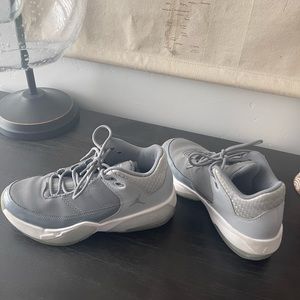 Nike Jordan Max Aura 3 Basketball Shoes